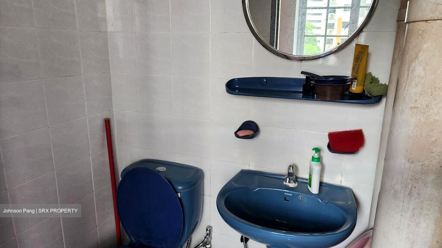 Blk 285C Toh Guan Road (Jurong East), HDB Executive #463169471